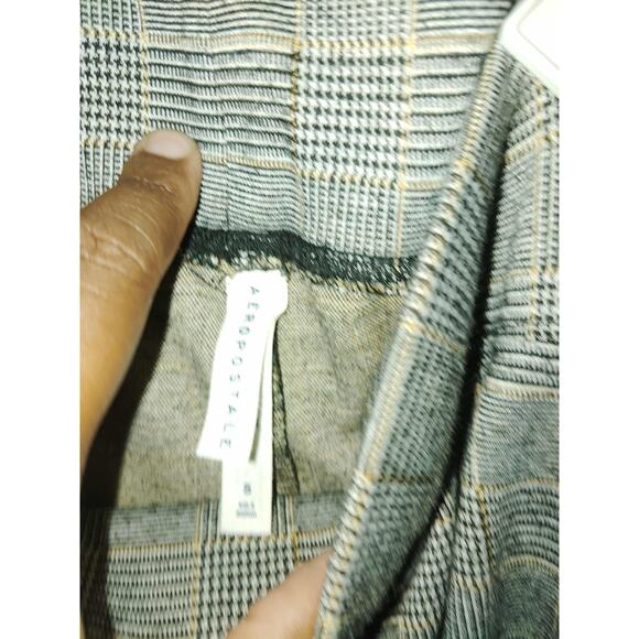 Aeropostale Women's Leggings Size Small Plaid Gray Black - Picture 3 of 4